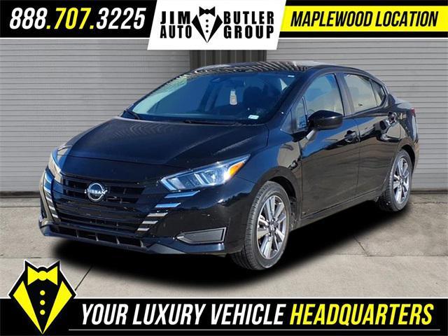 used 2023 Nissan Versa car