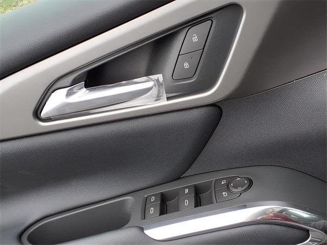 new 2026 Chevrolet Traverse car, priced at $44,639