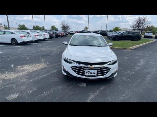 new 2025 Chevrolet Malibu car, priced at $25,117