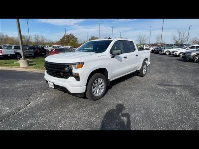 new 2025 Chevrolet Silverado 1500 car, priced at $42,756