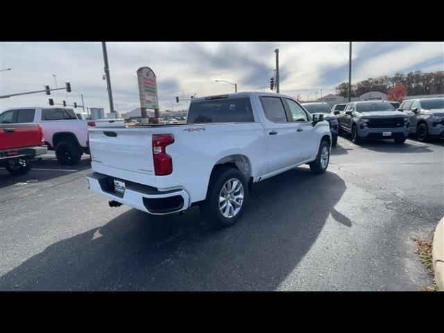 new 2025 Chevrolet Silverado 1500 car, priced at $42,756