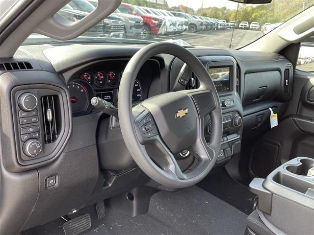 new 2025 Chevrolet Silverado 1500 car, priced at $42,756