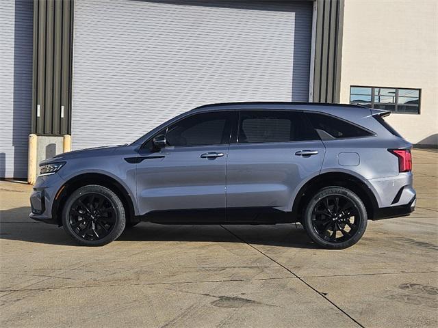 used 2021 Kia Sorento car, priced at $24,728