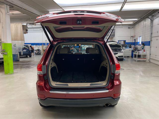 used 2015 Jeep Grand Cherokee car, priced at $17,176