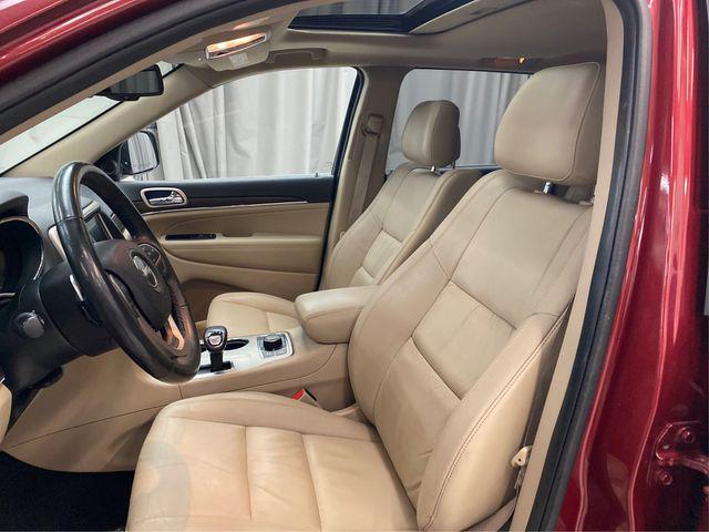 used 2015 Jeep Grand Cherokee car, priced at $17,176