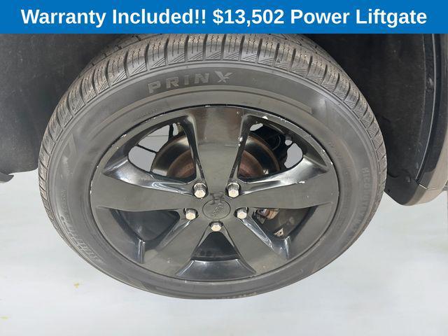 used 2015 Jeep Grand Cherokee car, priced at $13,502
