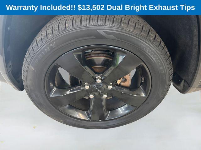 used 2015 Jeep Grand Cherokee car, priced at $13,502