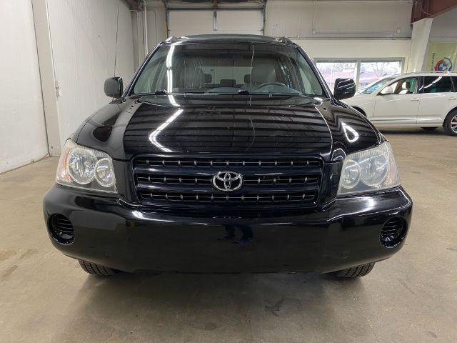 used 2003 Toyota Highlander car, priced at $9,997