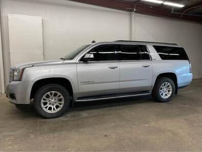 used 2015 GMC Yukon car, priced at $8,900