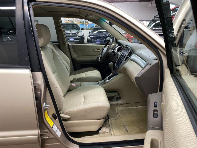 used 2004 Toyota Highlander car, priced at $11,997