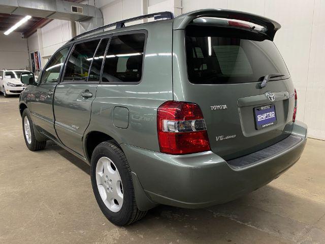 used 2007 Toyota Highlander car, priced at $13,997