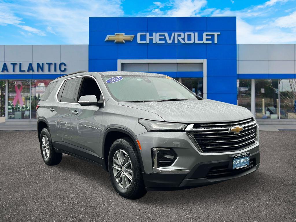 used 2023 Chevrolet Traverse car, priced at $28,900