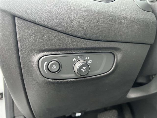 used 2022 Chevrolet Equinox car, priced at $17,900