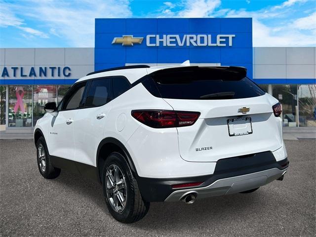 used 2025 Chevrolet Blazer car, priced at $28,600