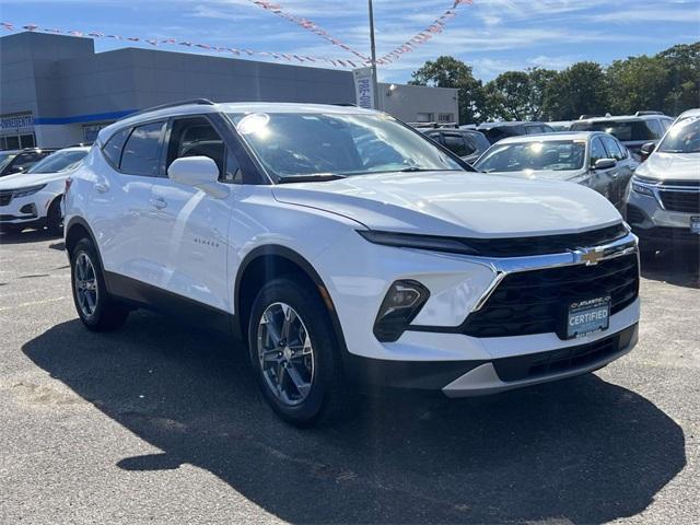 used 2025 Chevrolet Blazer car, priced at $28,600