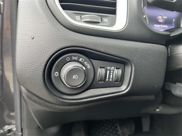 used 2021 Jeep Renegade car, priced at $14,950