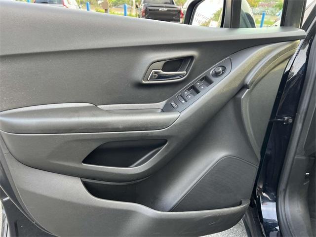 used 2022 Chevrolet Trax car, priced at $16,450