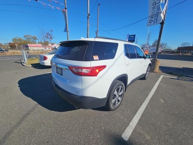 used 2021 Chevrolet Traverse car, priced at $29,400