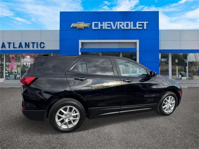 used 2022 Chevrolet Equinox car, priced at $17,200