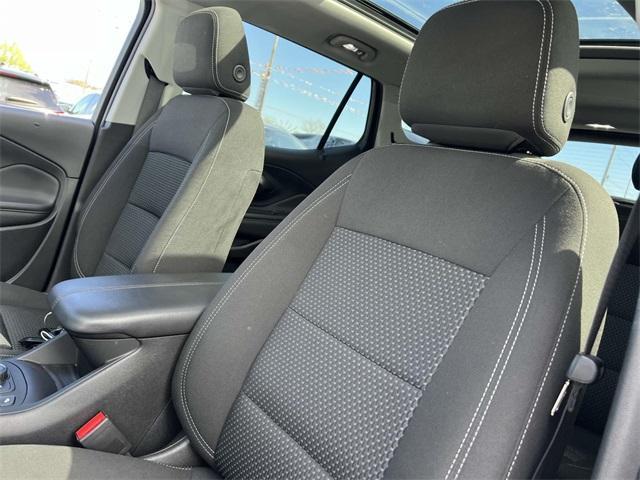 used 2023 GMC Terrain car, priced at $25,200