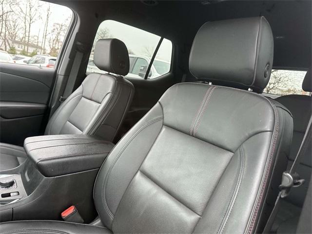 used 2022 Chevrolet Traverse car, priced at $32,900