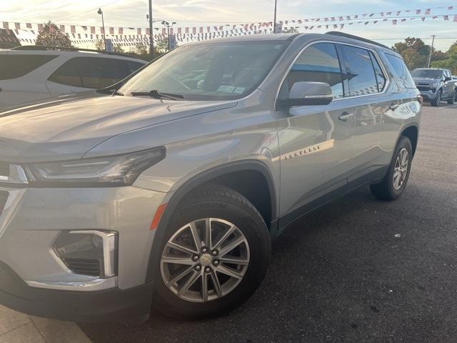 used 2023 Chevrolet Traverse car, priced at $27,500