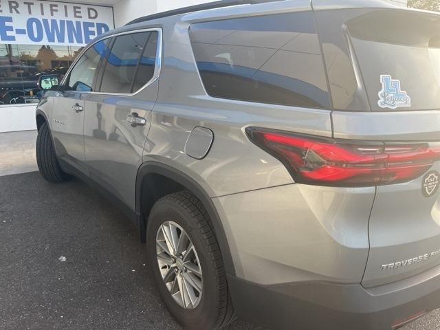 used 2023 Chevrolet Traverse car, priced at $27,500