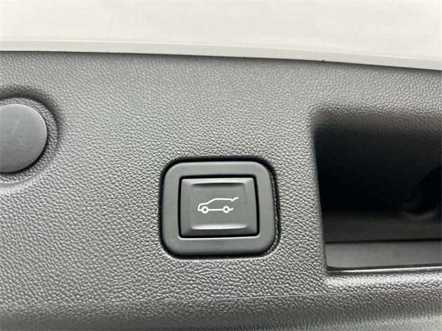 used 2022 Chevrolet Equinox car, priced at $20,850