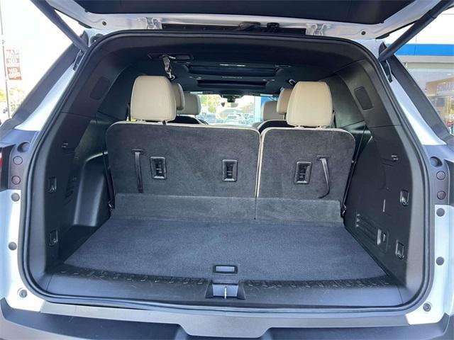 used 2022 Chevrolet Traverse car, priced at $25,500