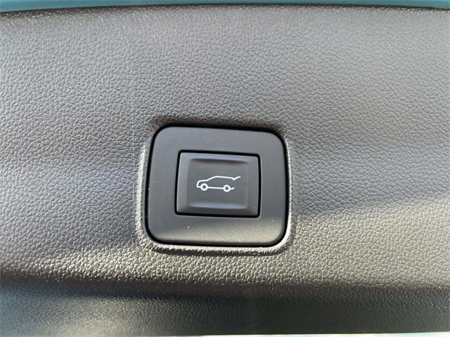 used 2025 Chevrolet TrailBlazer car, priced at $27,350