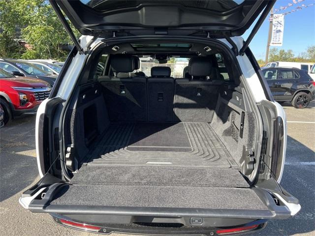 used 2023 Land Rover Range Rover car, priced at $84,900