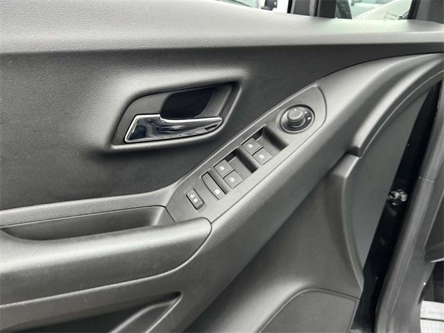 used 2022 Chevrolet Trax car, priced at $17,850