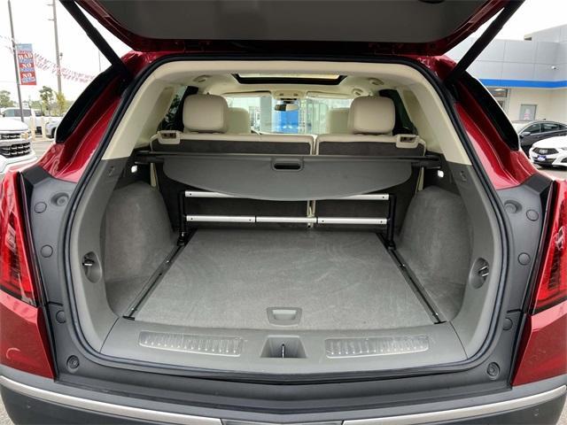 used 2022 Cadillac XT5 car, priced at $30,400