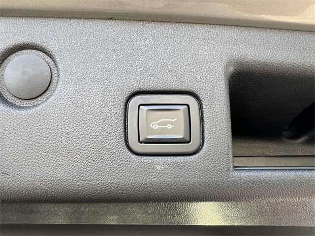 used 2019 Chevrolet Equinox car, priced at $17,400