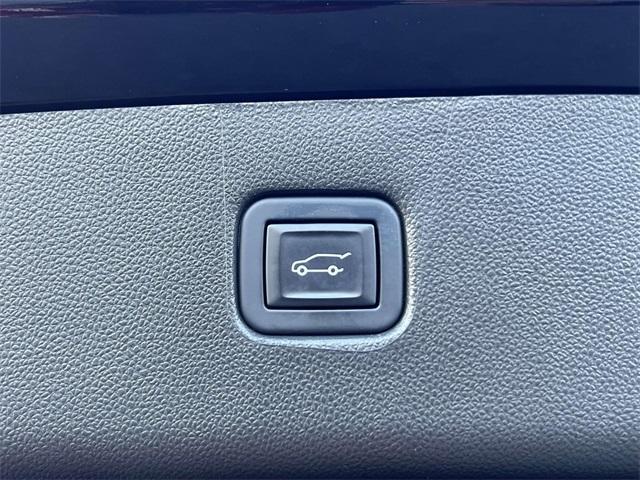 used 2022 Chevrolet Blazer car, priced at $32,900