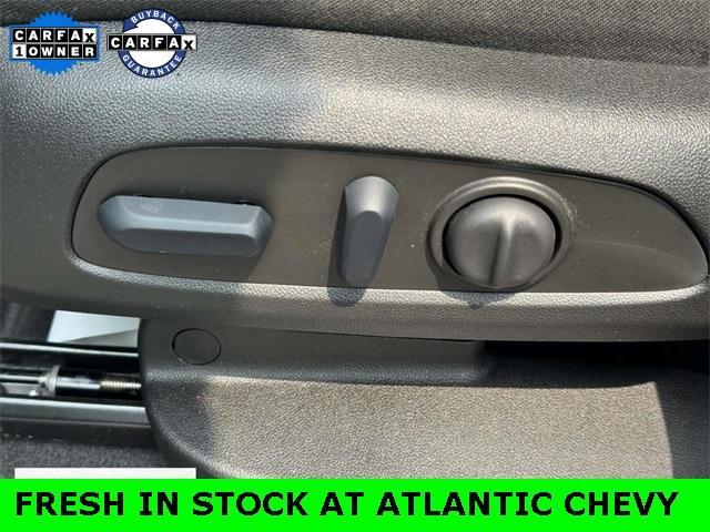 used 2023 Chevrolet Equinox car, priced at $18,600