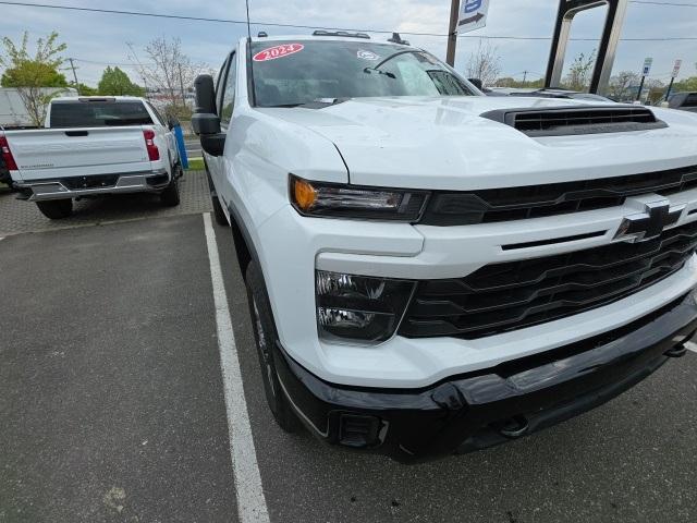 used 2024 Chevrolet Silverado 2500 car, priced at $58,900