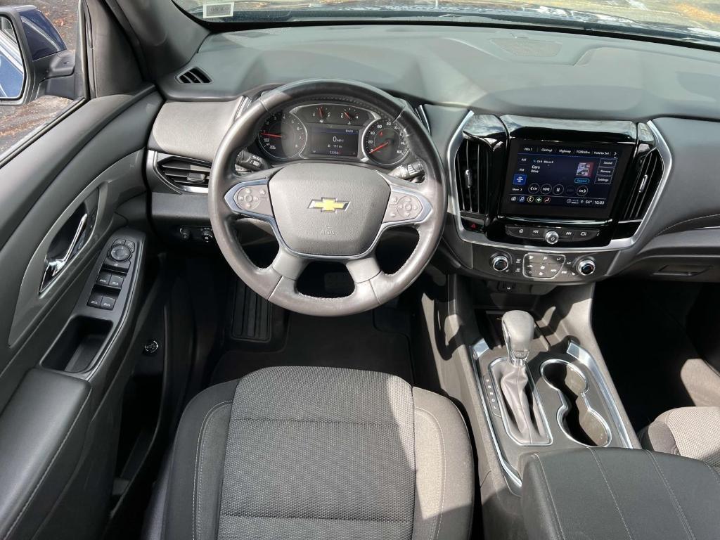 used 2022 Chevrolet Traverse car, priced at $28,500