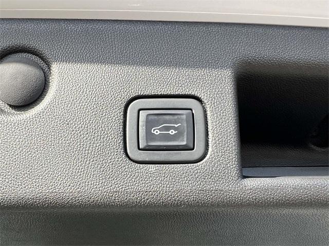 used 2022 Chevrolet Equinox car, priced at $19,950