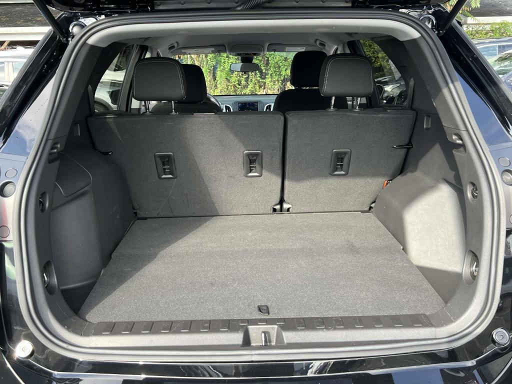 used 2024 Chevrolet Equinox car, priced at $22,700