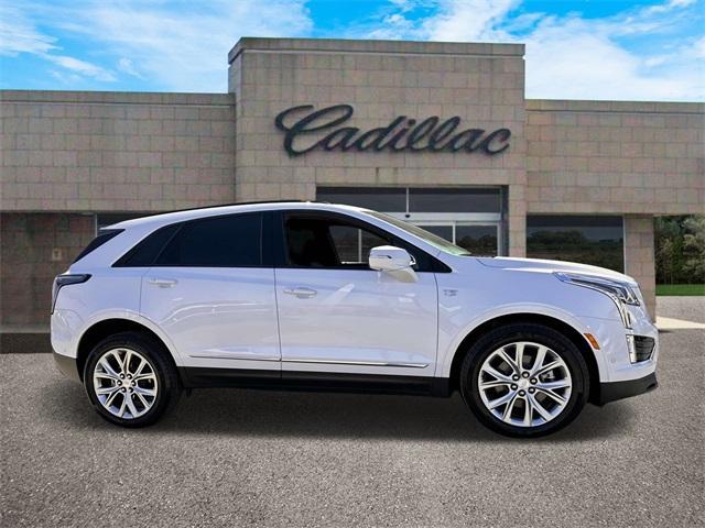 used 2021 Cadillac XT5 car, priced at $32,350