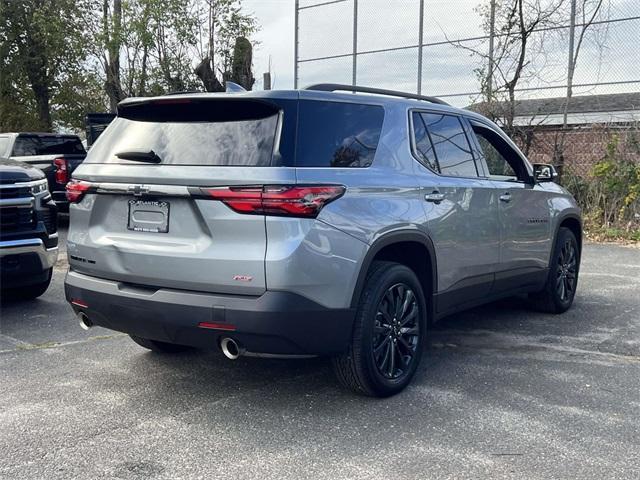 used 2023 Chevrolet Traverse car, priced at $36,900