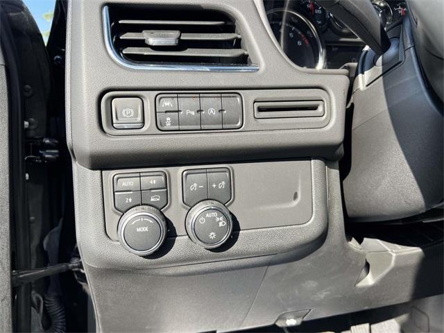 used 2023 Chevrolet Suburban car, priced at $49,900
