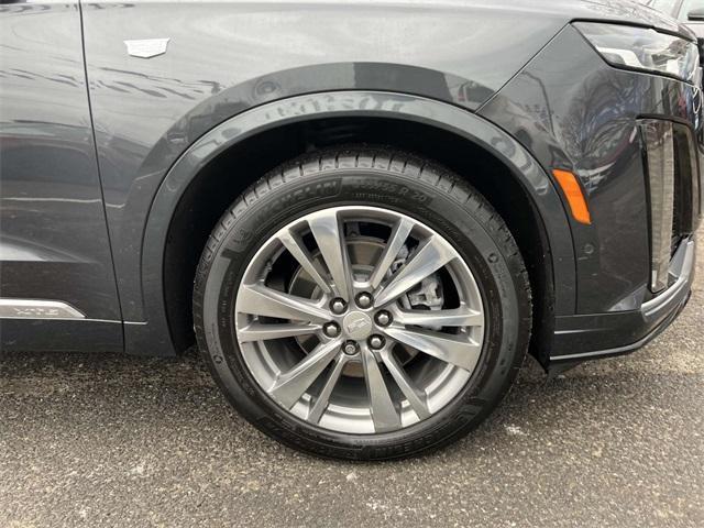 used 2022 Cadillac XT6 car, priced at $36,800