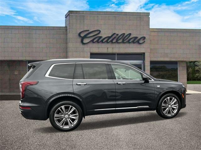 used 2022 Cadillac XT6 car, priced at $36,800