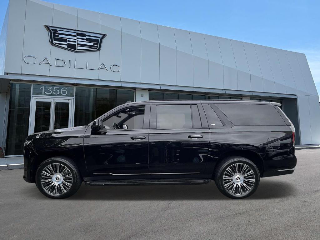used 2023 Cadillac Escalade ESV car, priced at $66,900