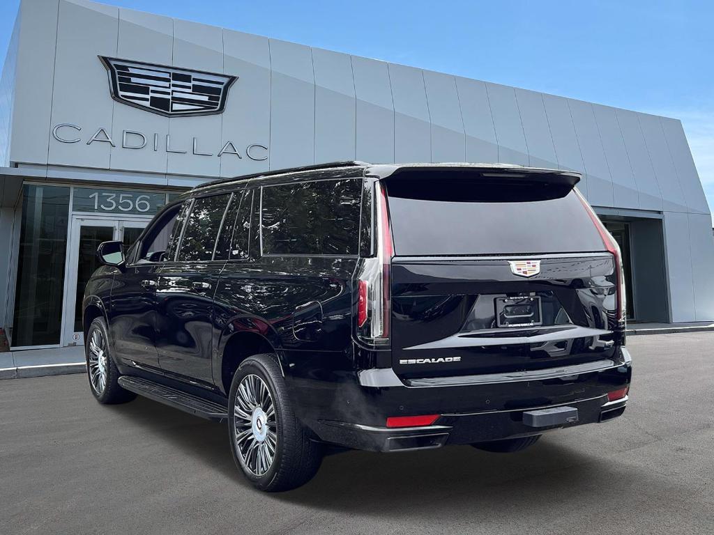 used 2023 Cadillac Escalade ESV car, priced at $66,900