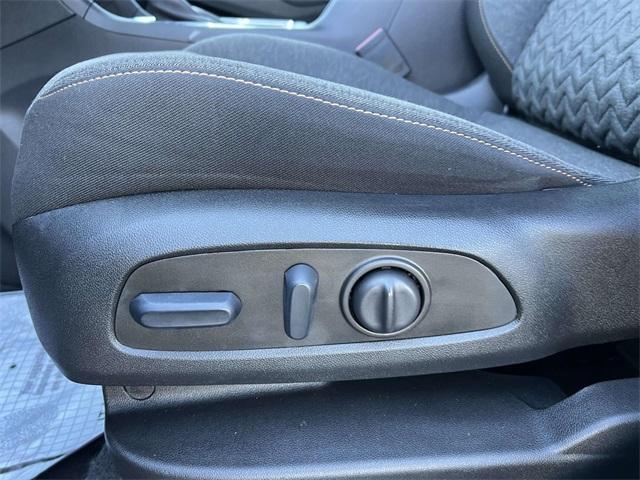 used 2022 Chevrolet Equinox car, priced at $18,300