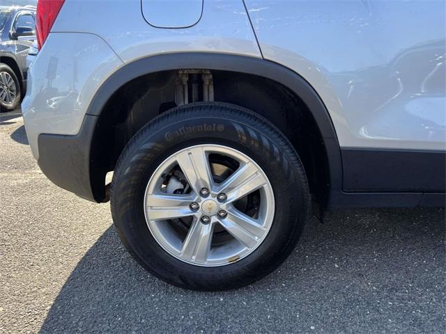 used 2022 Chevrolet Trax car, priced at $16,985