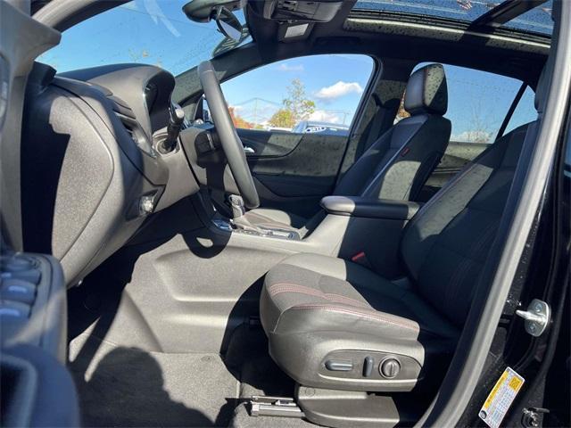 used 2024 Chevrolet Equinox car, priced at $25,900